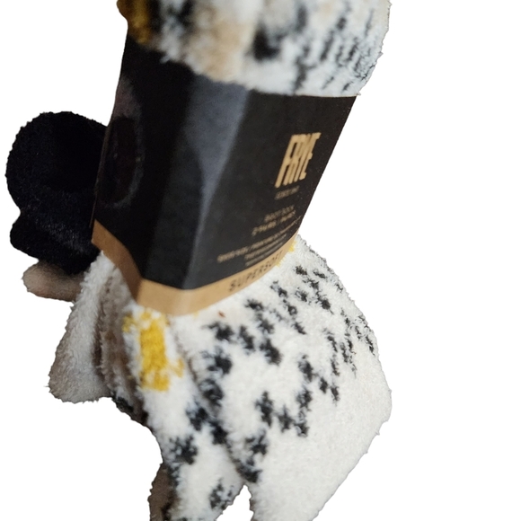 Frye Supersoft 2 pair socks Mustard Black Abstract - Picture 2 of 4